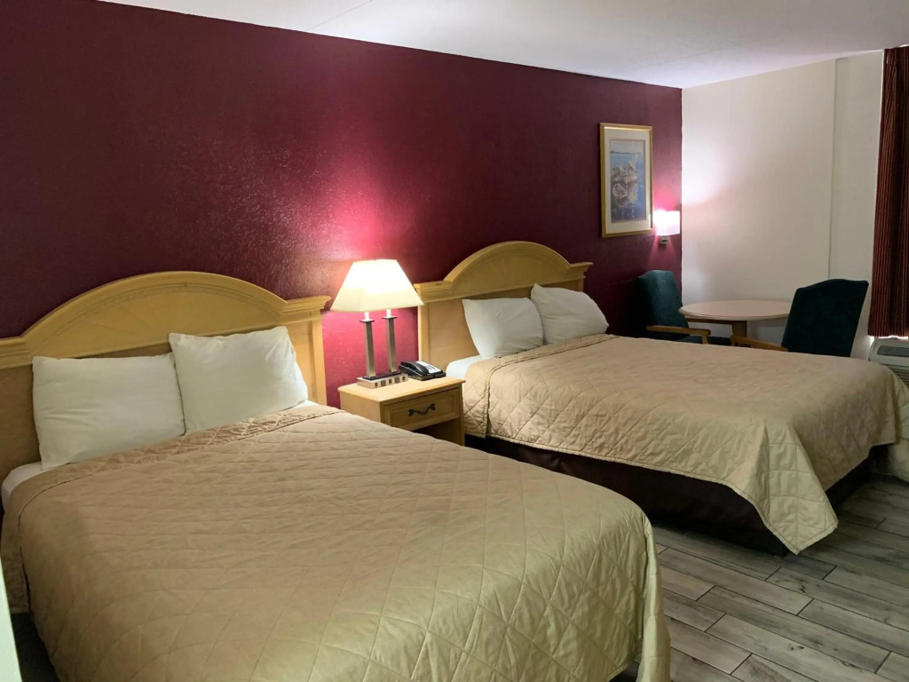 Americas Best Value Inn - Tillmans Corner / Mobile