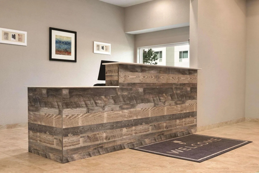 Country Inn & Suites by Radisson, Greensboro, NC