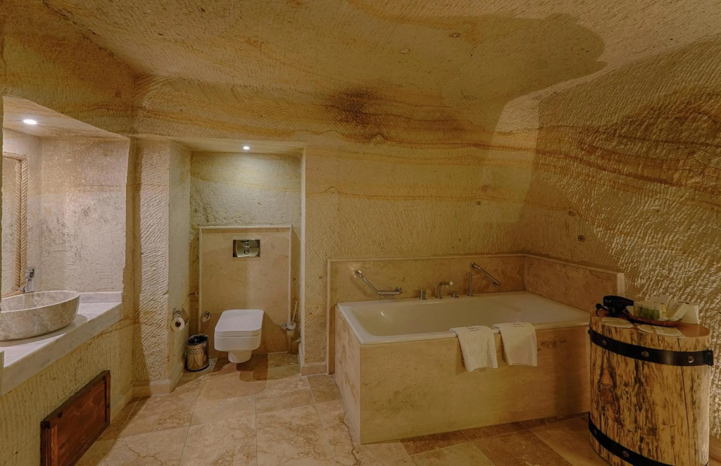 Taru Cave Suites