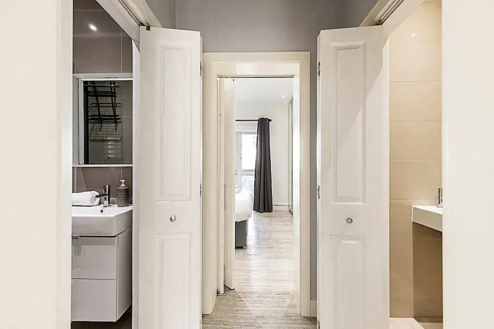 Stylish Bayswater Flat With Outdoor Space
