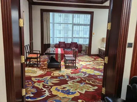 Jinzheng & Hyde Grand Hotel
