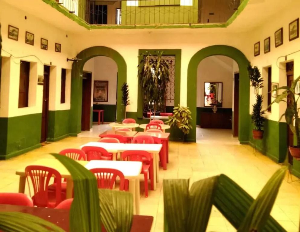 Hotel Familiar