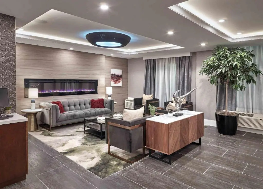 Sandman Signature Plano-Frisco Hotel