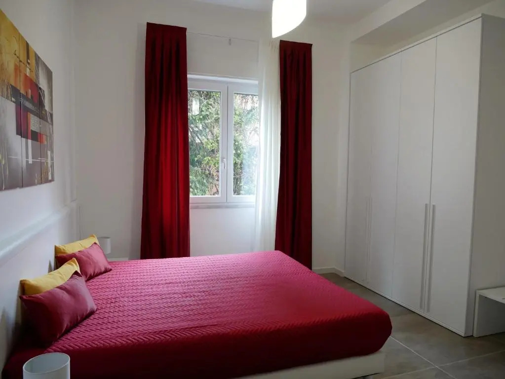 Denza Apartments