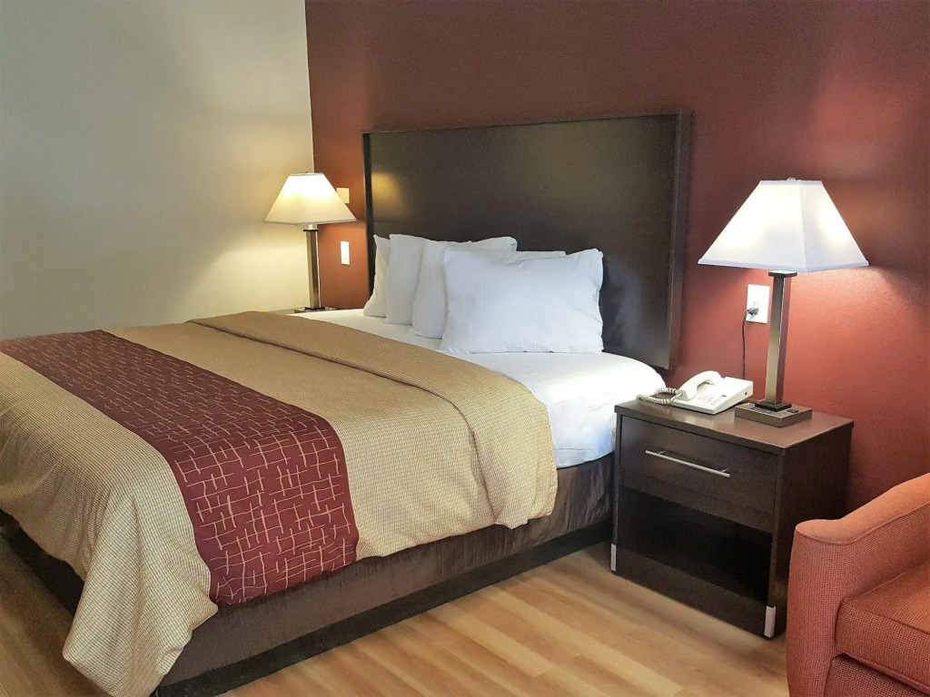Red Roof Inn Arlington - Entertainment District