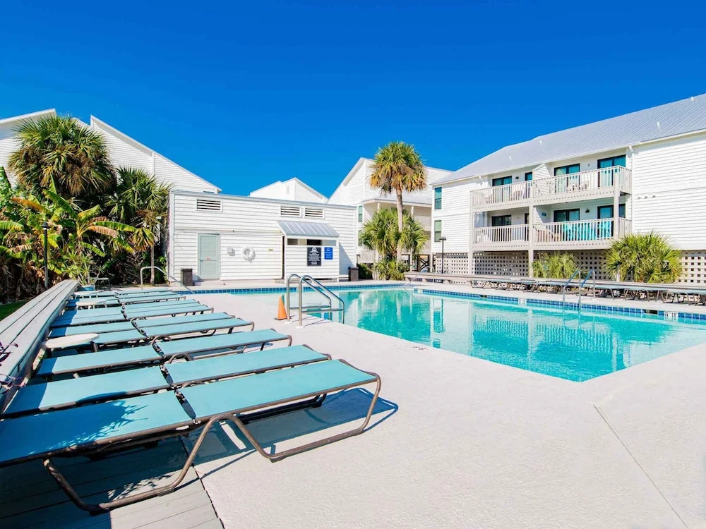 Cotton Bayou Condominiums by Southern Vacation Rentals