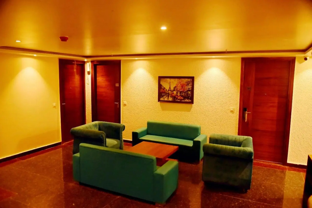 Hotel Divine Lakshmi Ganga