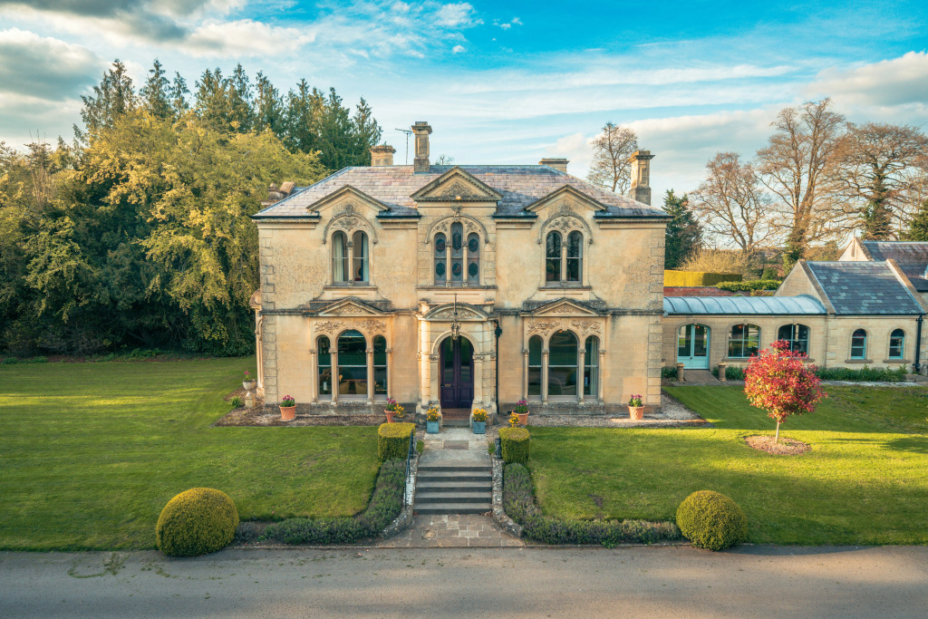 Beechfield House