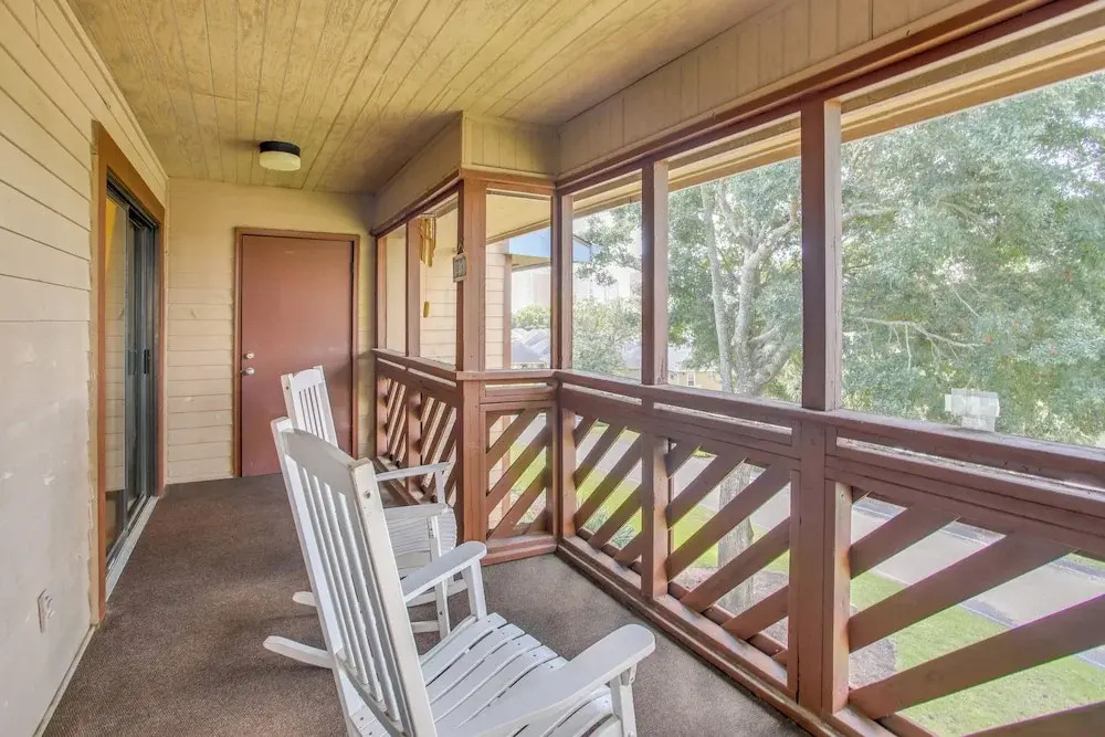 3 Blocks to Ocean: Resort Condo in Myrtle Beach!