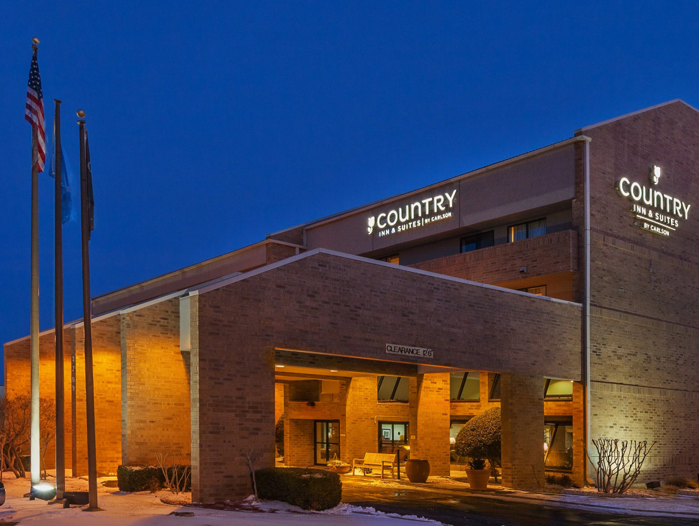 Tulsa Square Hotel Central, I-44 By OYO