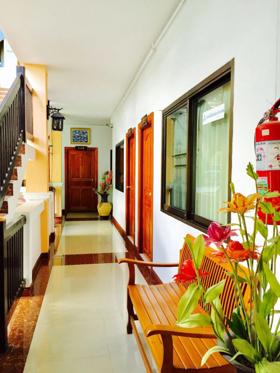 N-Joy Place