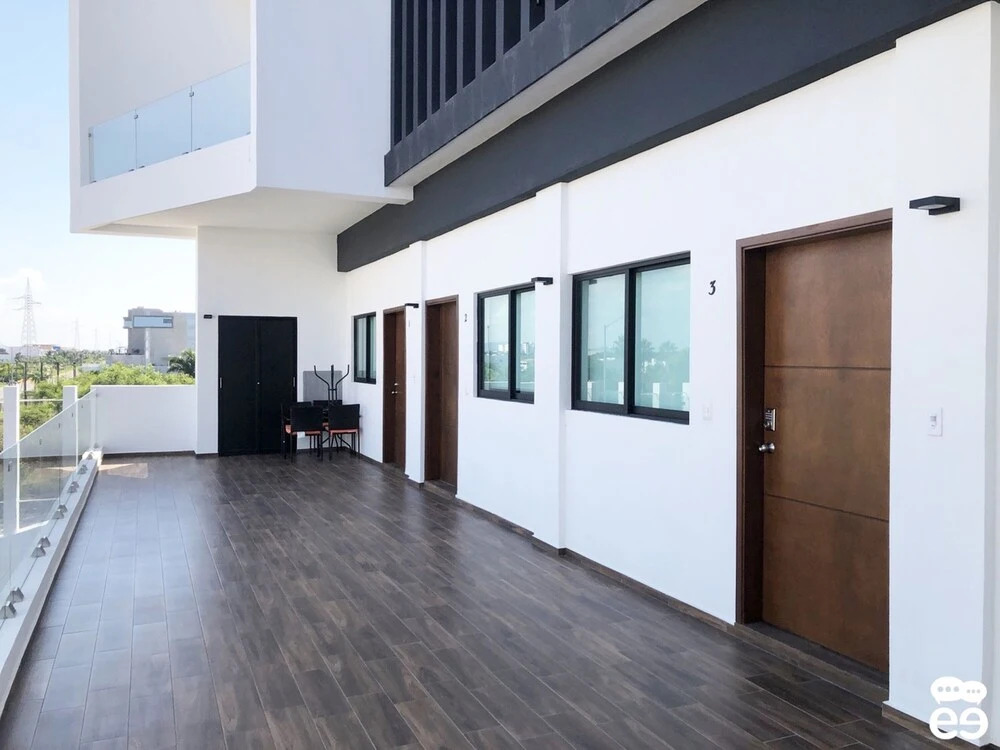 Marina Solé Loft 4 (J-4)