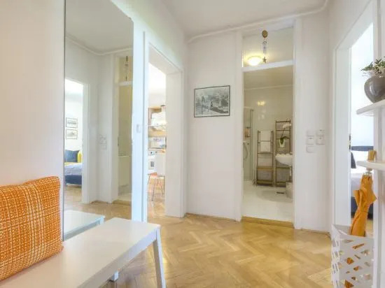 Apartments Fine Ziherlova