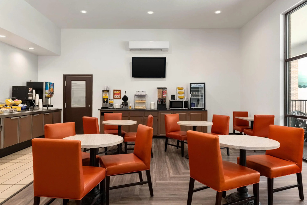 Days Inn by Wyndham Lexington