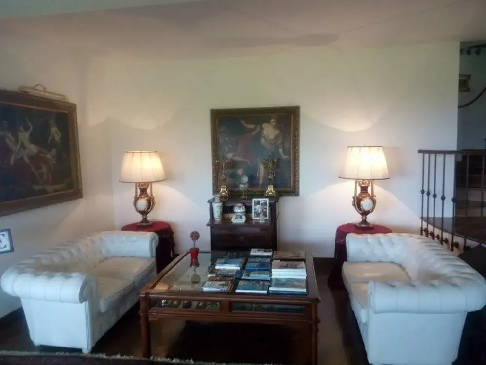 Luxury Suite