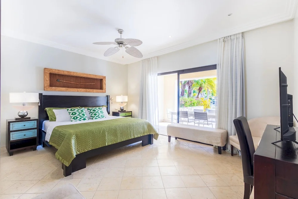 3-bedroom Cap Cana Gem Terrace Picuzzi Marina
