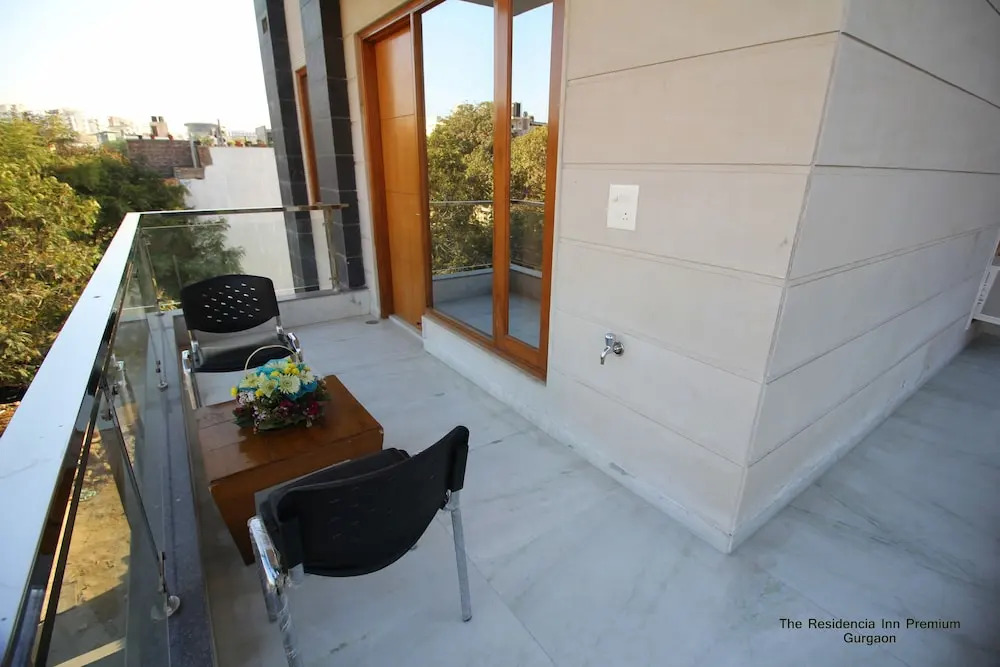 The Residencia Inn Premium