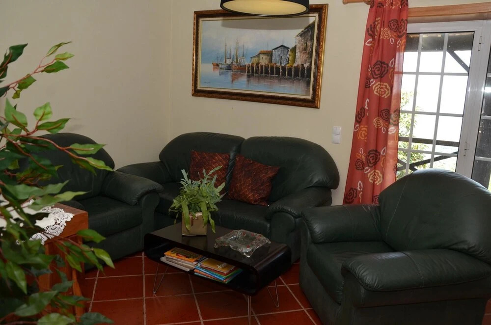 House With 2 Bedrooms in Vila Nova de Famalicão, With Wonderful Lake V