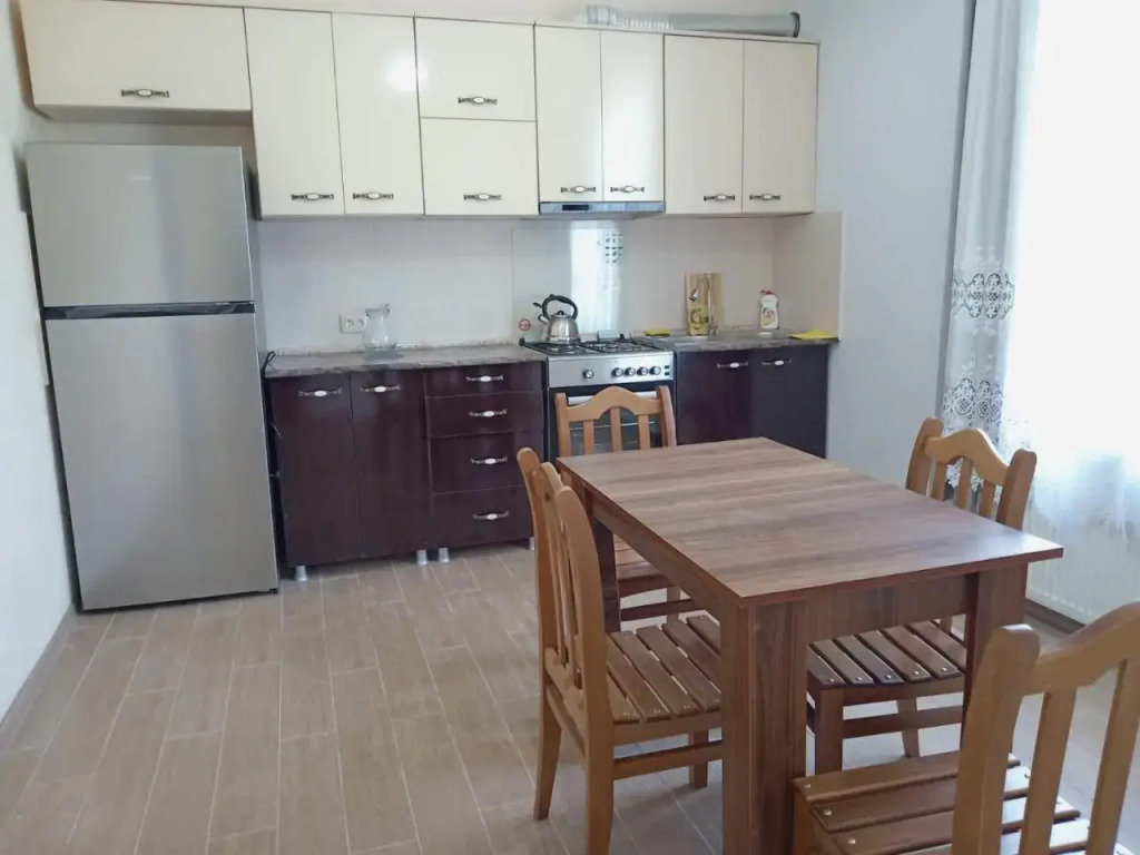 Nunus Guesthouse
