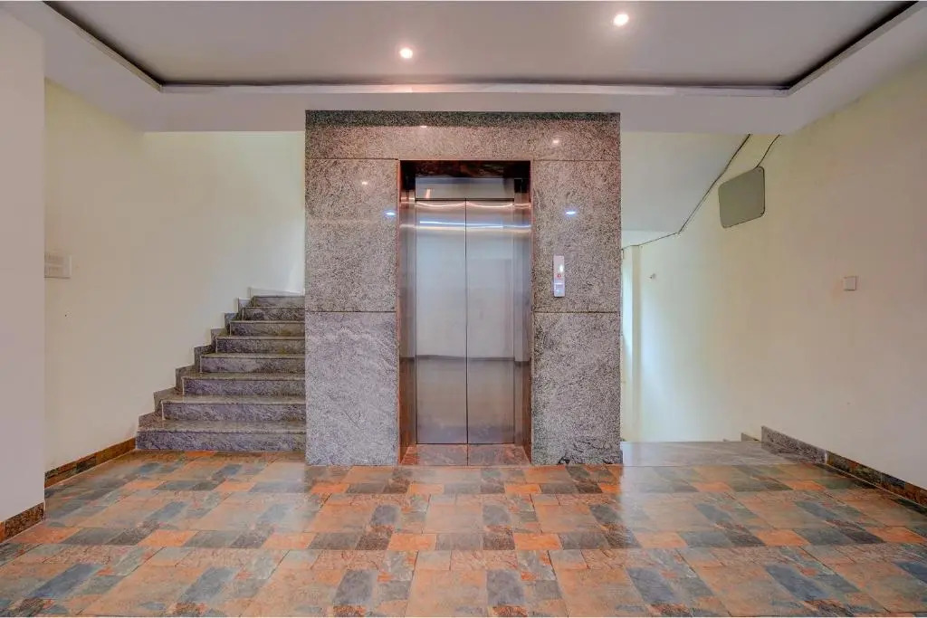 Krishna's Landmark Business Hotel