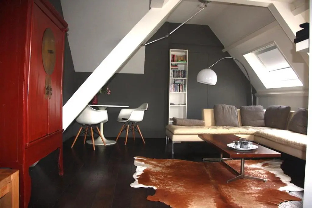 Paardenstal, Private House with wifi and free parking for 1 car