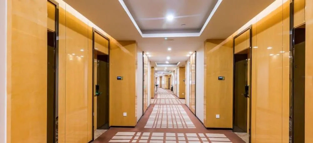 Yun-zen Jinling Lotus Hotel