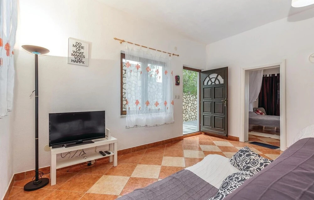 Amazing Home in Jadranovo With Wifi, 3 Bedrooms and Outdoor Swimming Pool