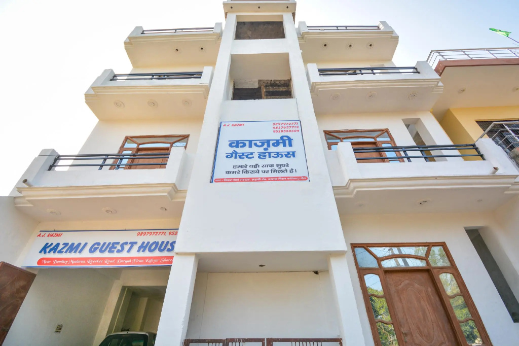 SPOT ON 66793 Kazmi Guest House