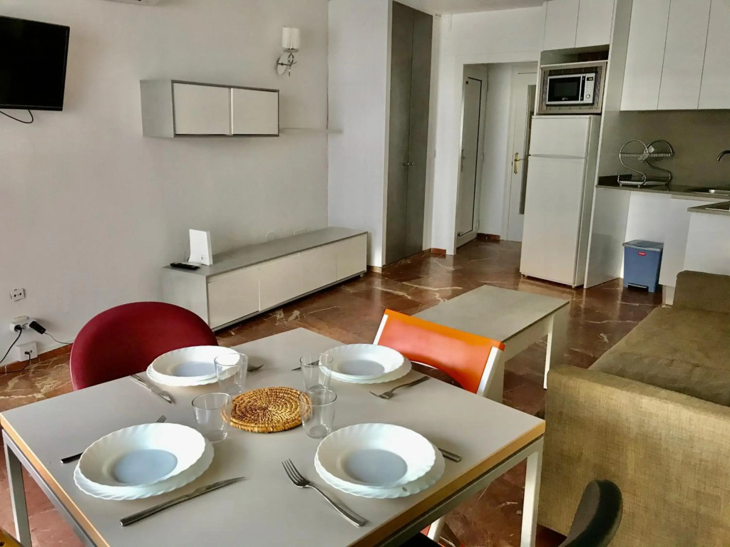 PALMERAS - Apartamento en el centro de Roses - cerca de la playa - terraza - wifi