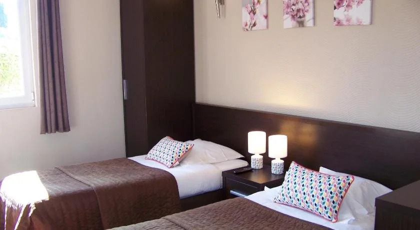 Hotel Bal