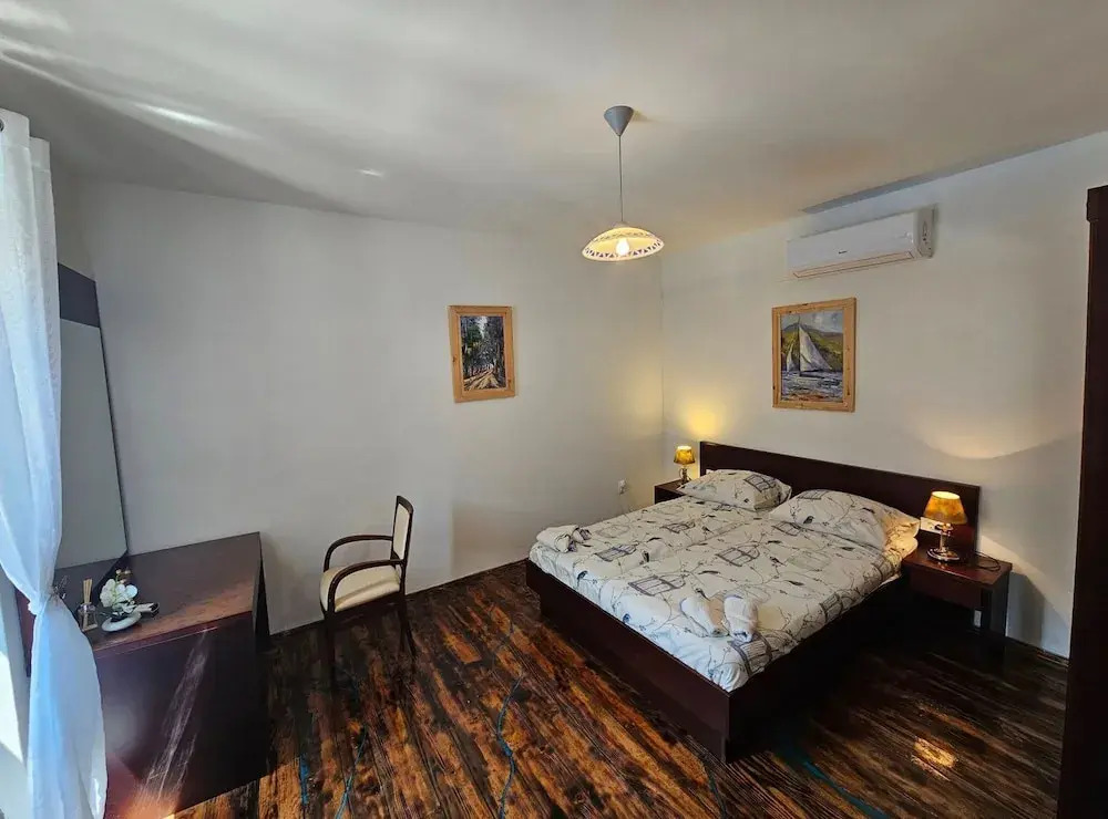 Lisko Vacation House