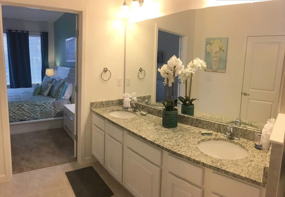 Beautiful Home With Private Pool and Themed Bedroom Near Disney