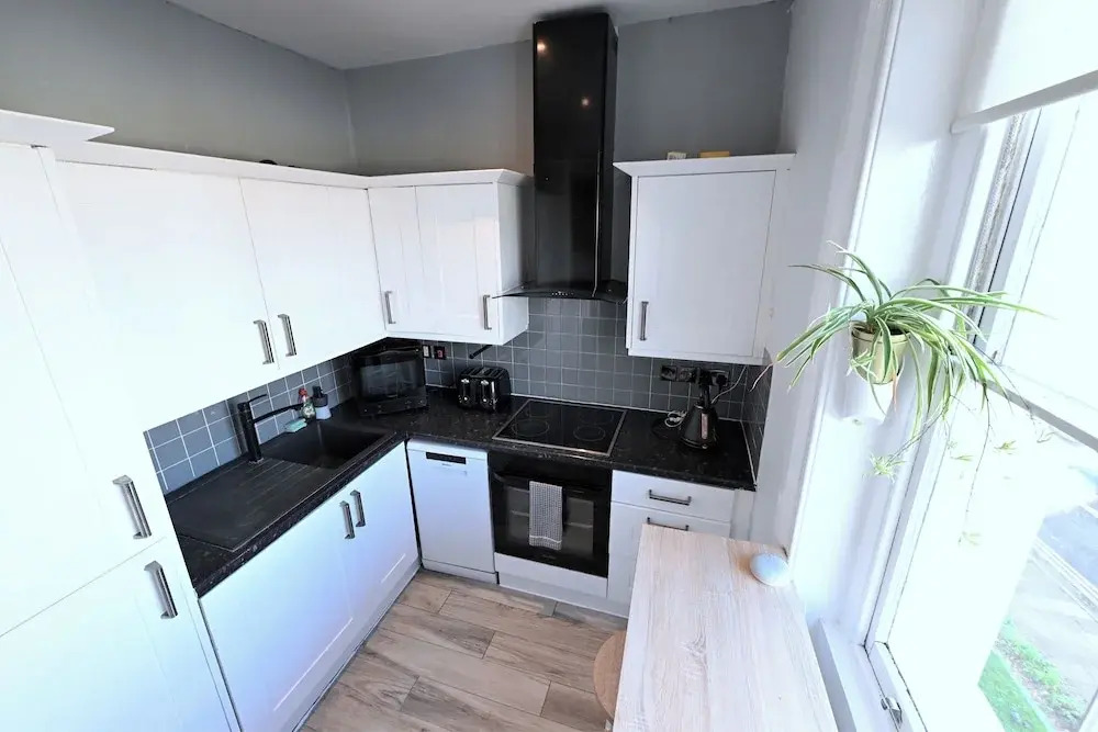 Close to Tube - Free Parking - Pet Friendly