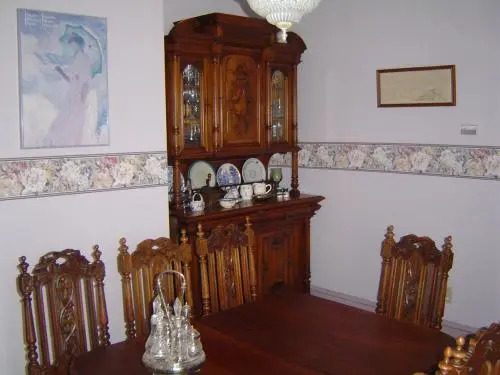 Tír Na Nog Inn