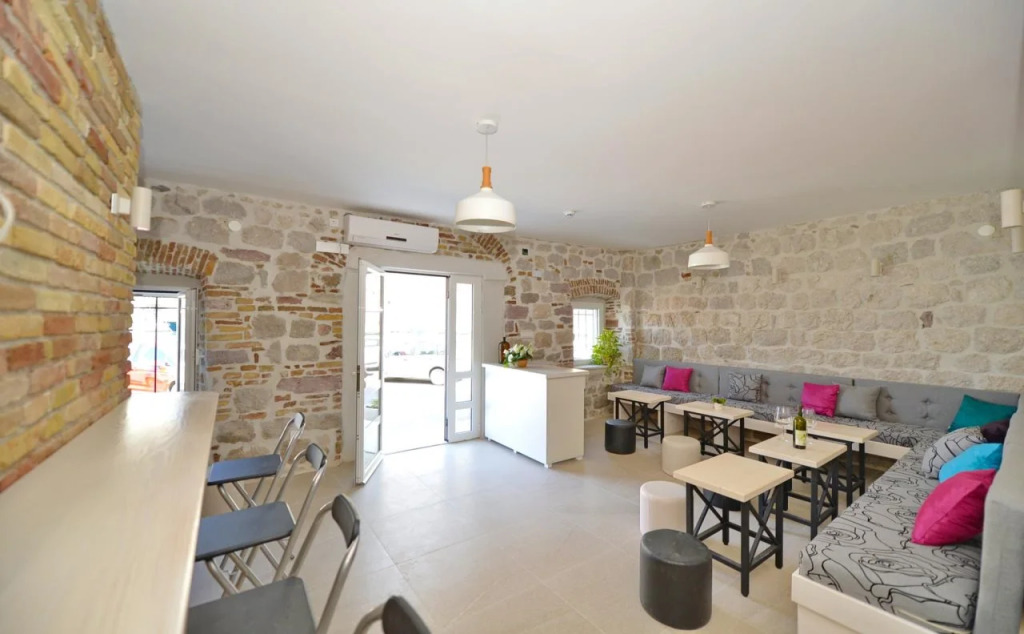 Hostel Pupa