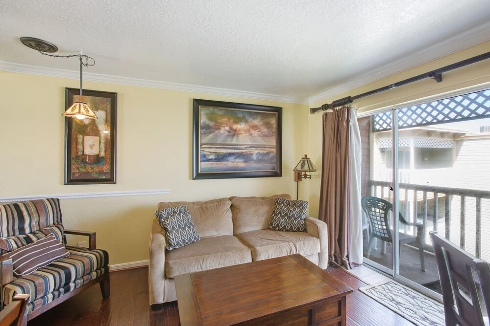 Victorian Escape - Serene Condo With Beach Views 1 Bedroom Condo by Redawning
