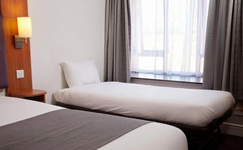 Premier Inn Basingstoke South