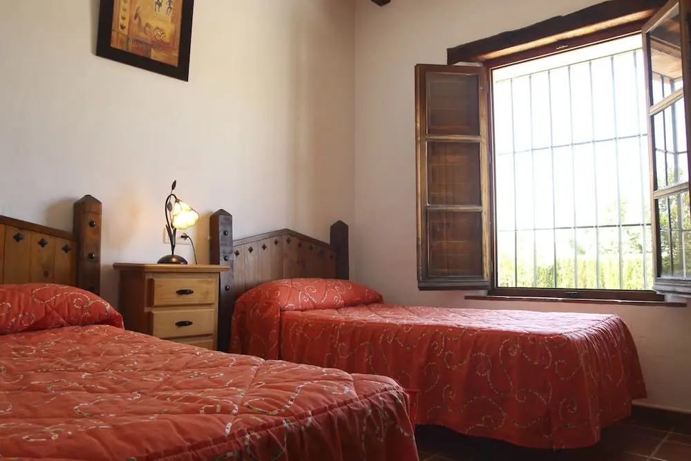Casa Adrian Almachar by Ruralidays
