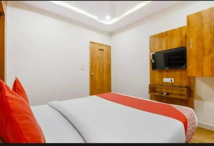 HOTEL SAFARI INN