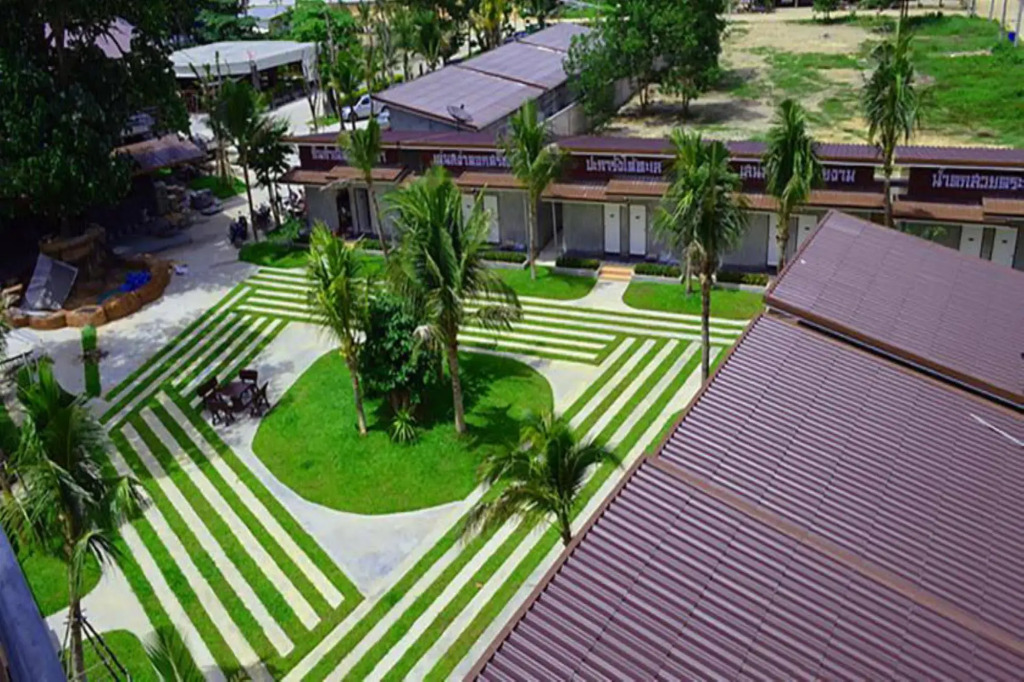 Ruenphukarn Resort