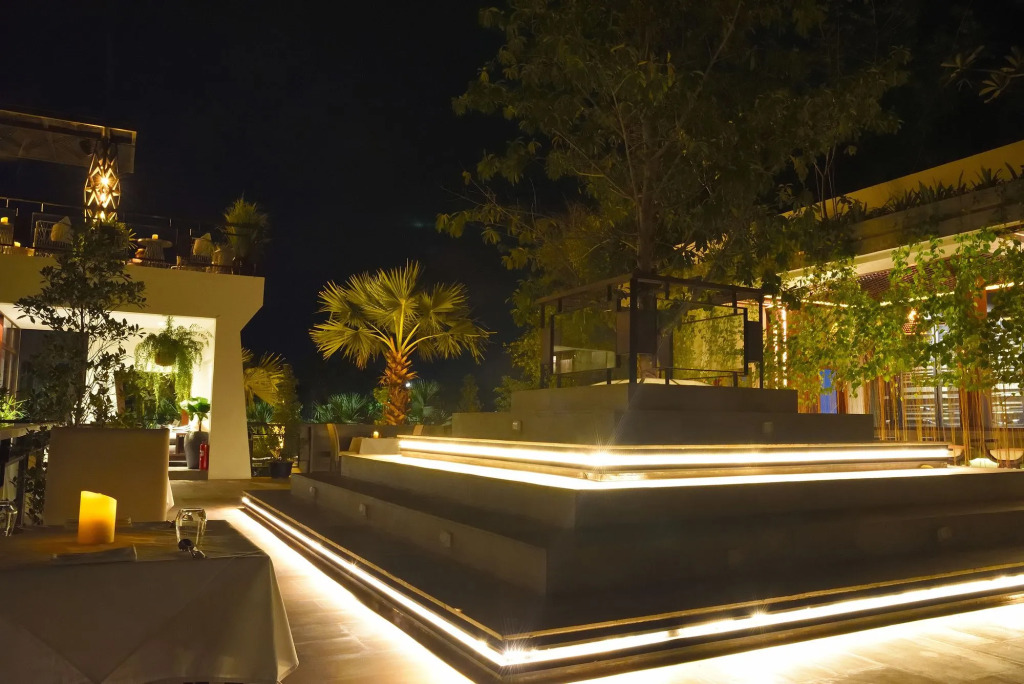 Jaya House River Park Hotel
