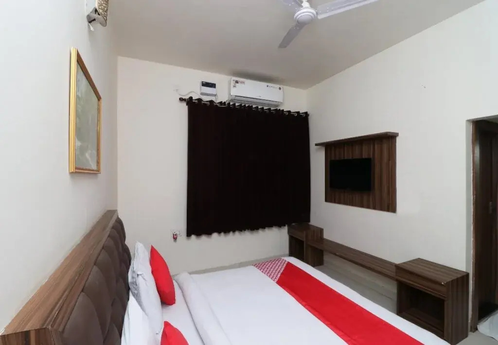 Great India Hotel BY OYO Rooms