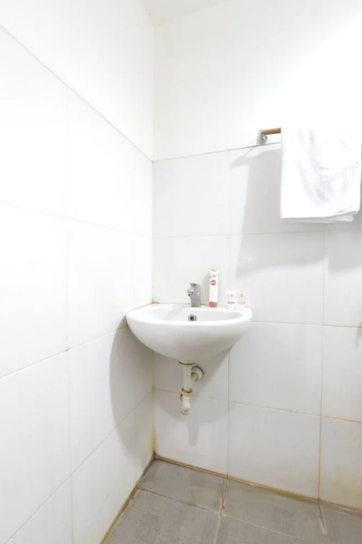 OYO 161 DC Hotel Utan Kayu