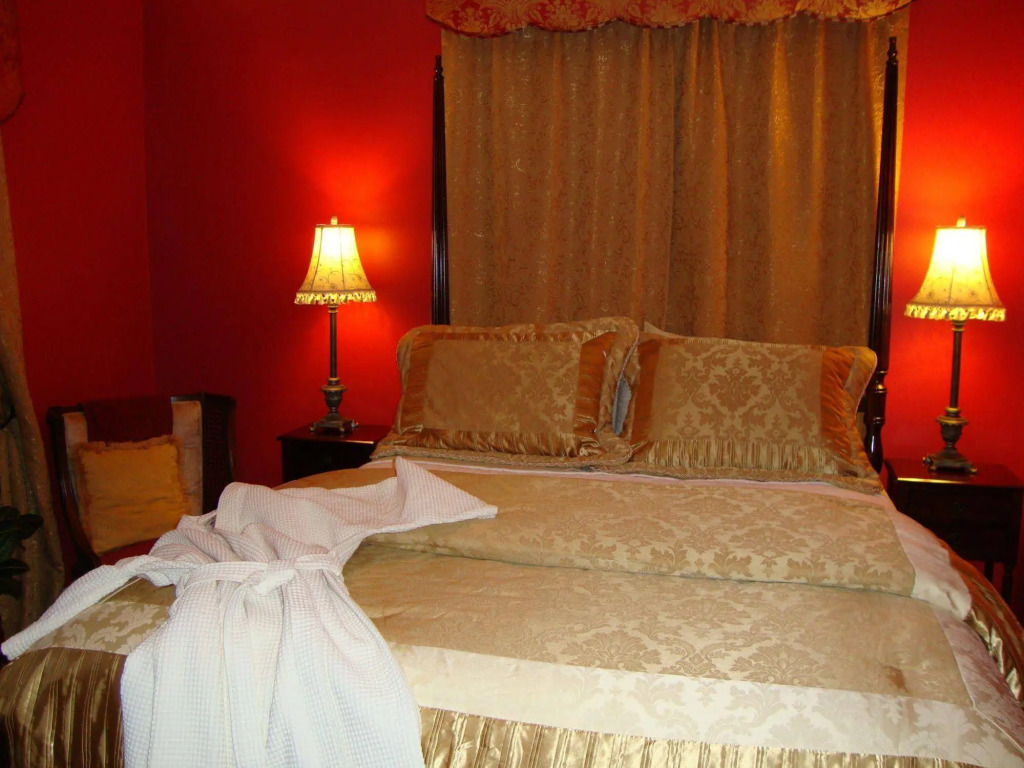 Arbor View House Bed and Breakfast