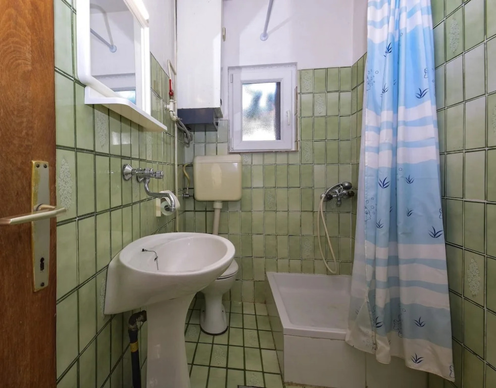 Apartments Milenko / Three Bedrooms A2