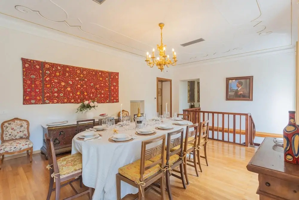 Luxury Apartments in Villa Cardinal Ciceri by Rent All Como