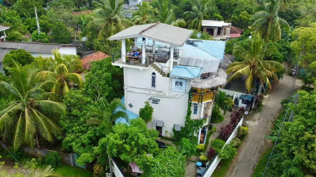 Habibi Hostel & Restaurant