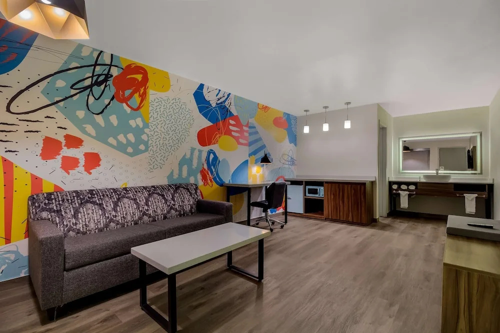 Quality Inn & Suites Galleria/westchase