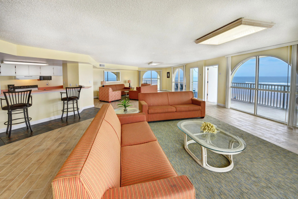 El Caribe Resort and Conference Center