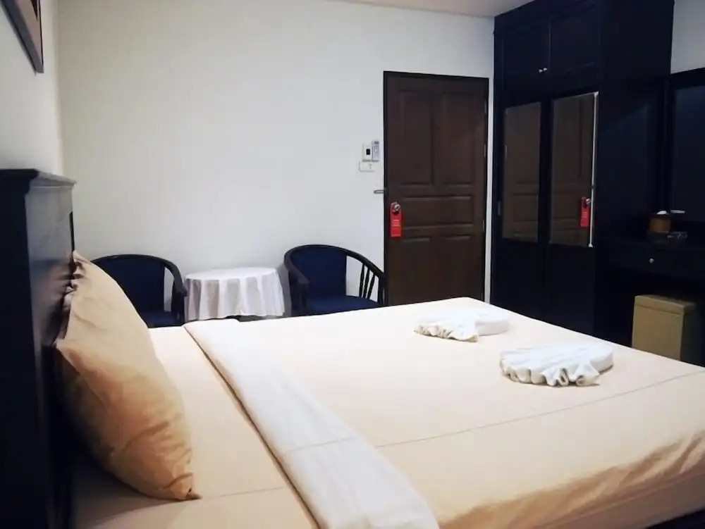 @Home Executive Apartment